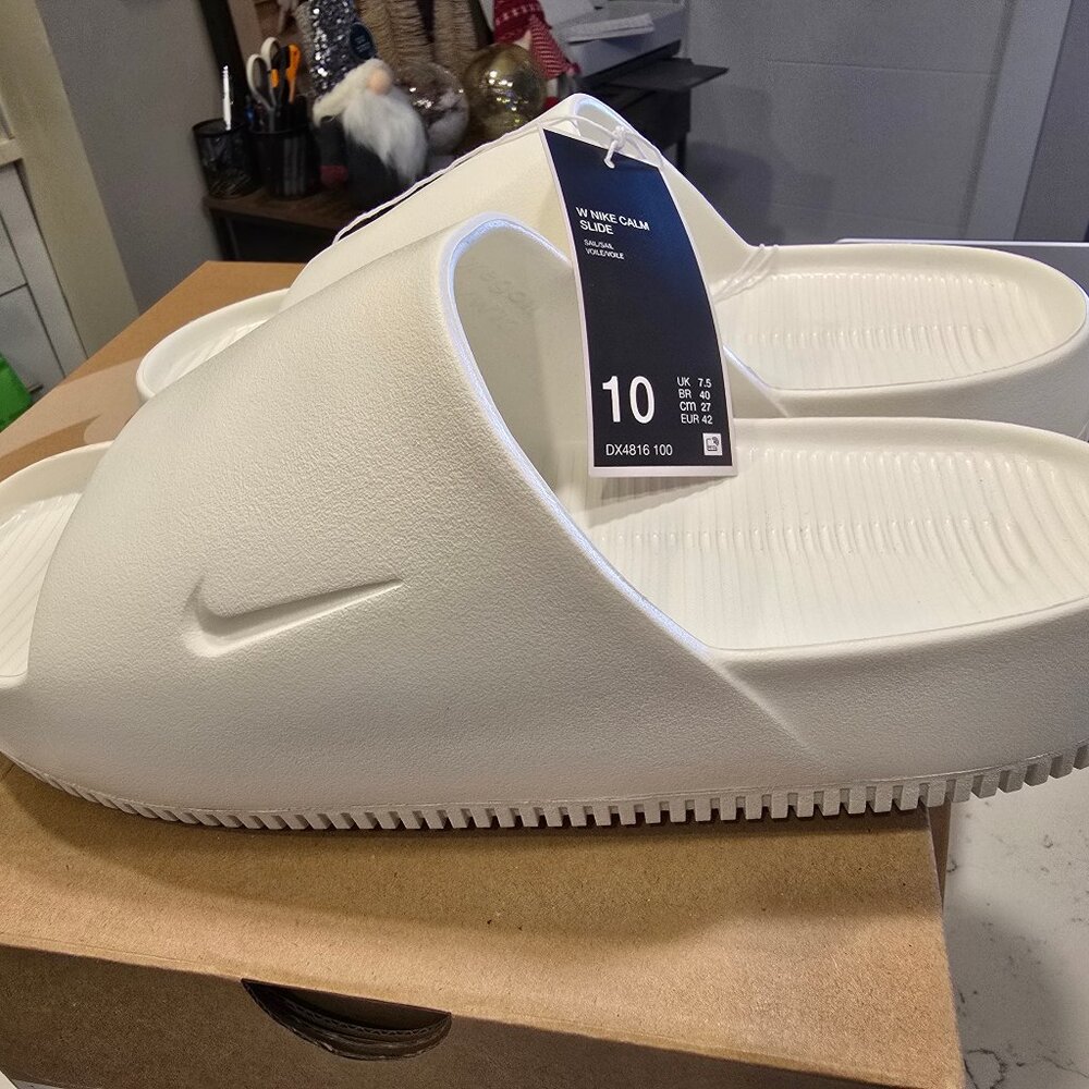 Nike Calm Slide Womens Size 10 Shoes Sandals Sail White Comfort Slip On NEW